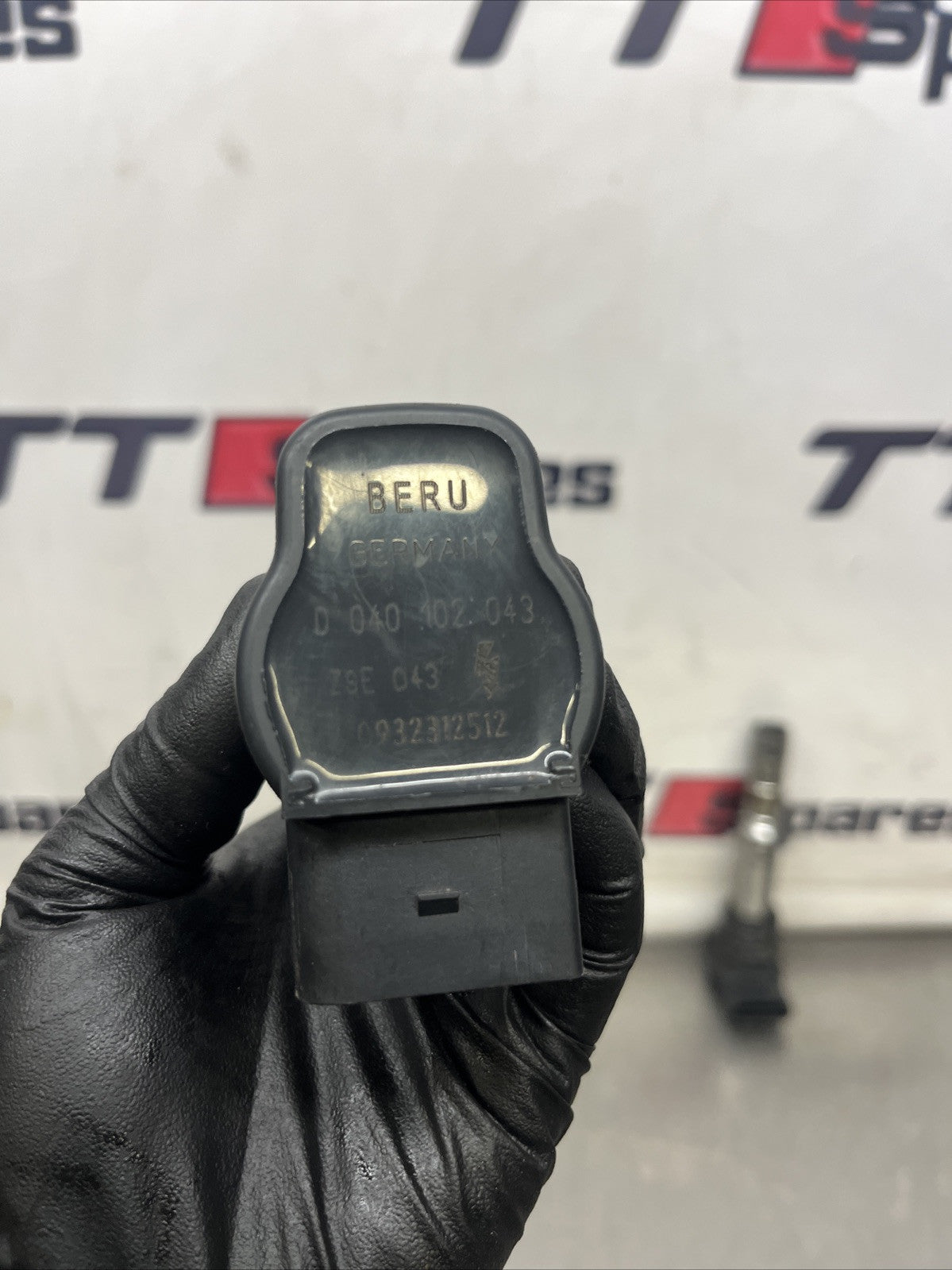 AUDI TT MK1 1.8T IGNTION COIL BERU 0040102043 1998-2006 X4