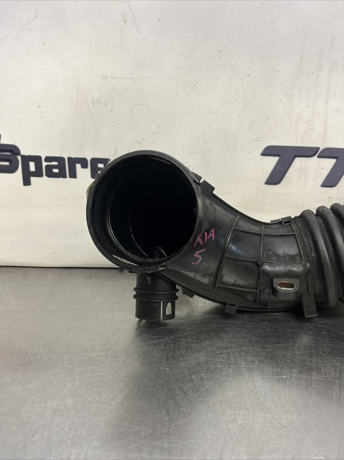 28130-2W300 2012 KIA SORENTO XM MK2 2.2 DIESEL AIR INTAKE PIPE HOSE 