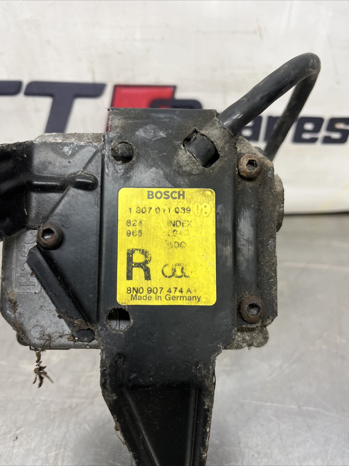 2000 AUDI TT QUATTRO MK1 8N DRIVERS FRONT XENON HEADLIGHT BALLAST 8N0907474A