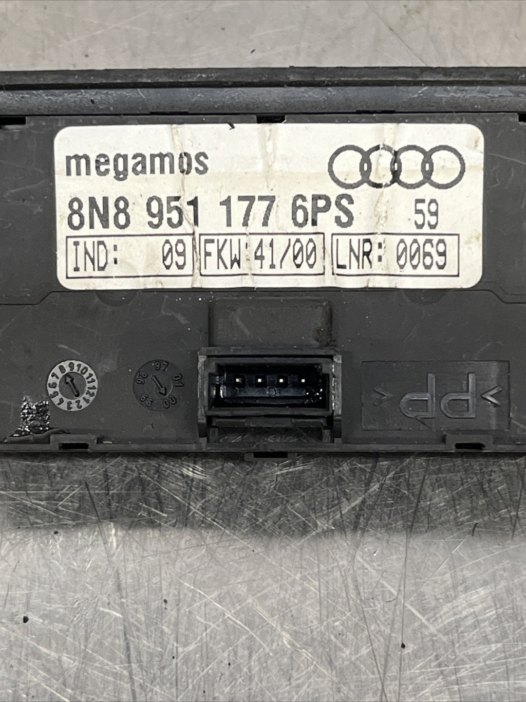 GENUINE 98-05 AUDI TT MK1 INTERIOR ROOF ALARM SENSOR 8N8951177