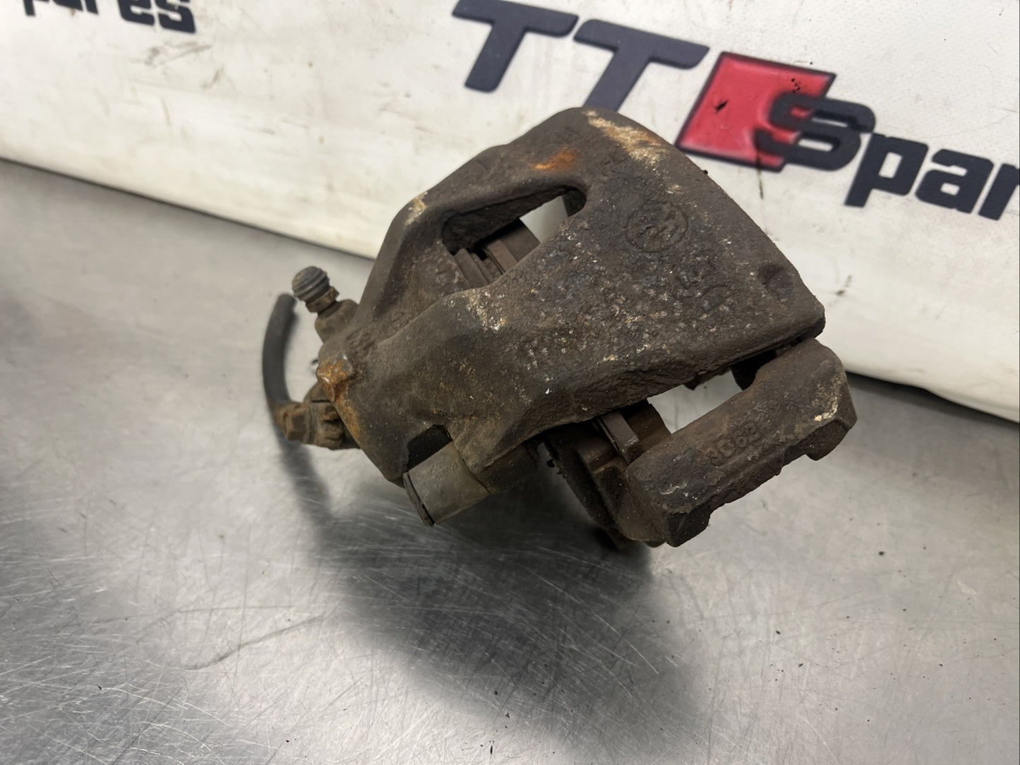 Audi tt mk1 front brake caliper Passenger Side