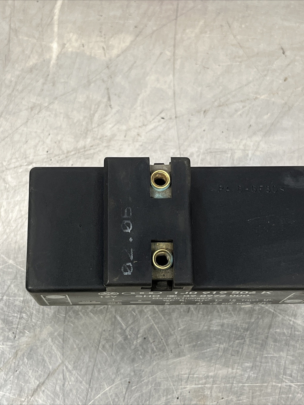 AUDI TT RADIATOR FAN CONTROL RELAY 1J0919506K