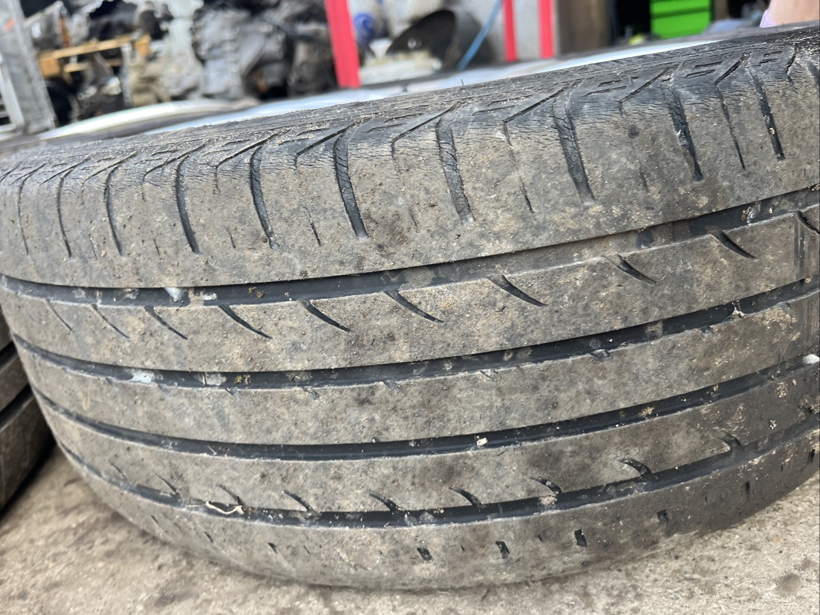 VW Volkswagen Caddy Touran Oakland 17” Alloy Wheels & Tyres 1T0601025T 5x112