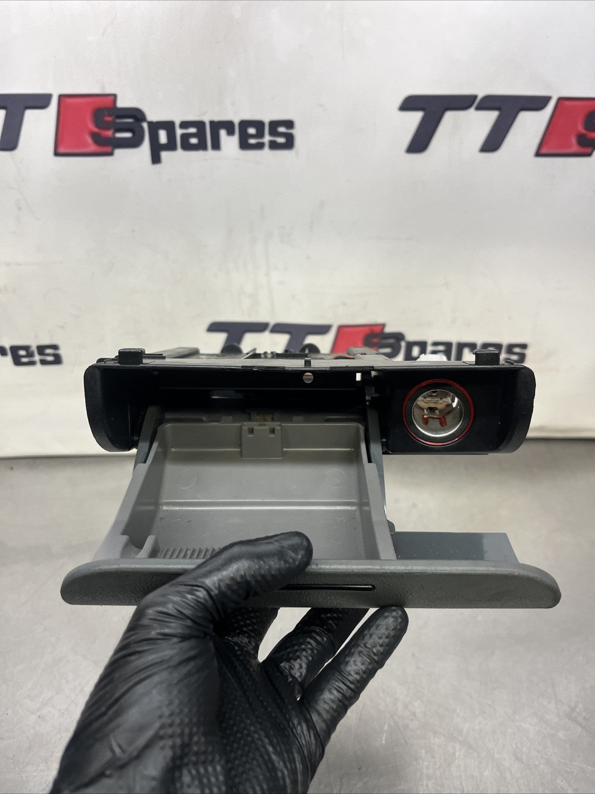 8N0857951 AUDI TT MK1 98-06 8N CENTRE CONSOLE ASHTRAY GREY 