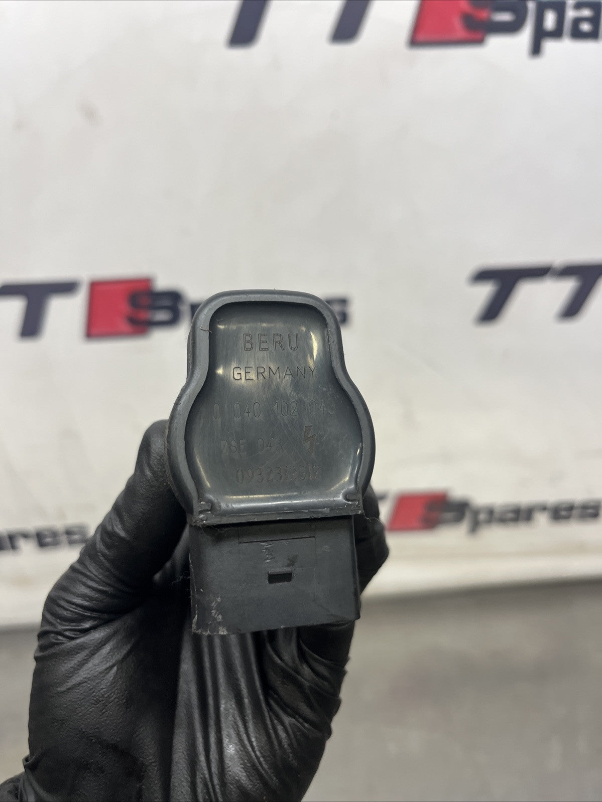 AUDI TT MK1 1.8T IGNTION COIL BERU 0040102043 1998-2006 X4
