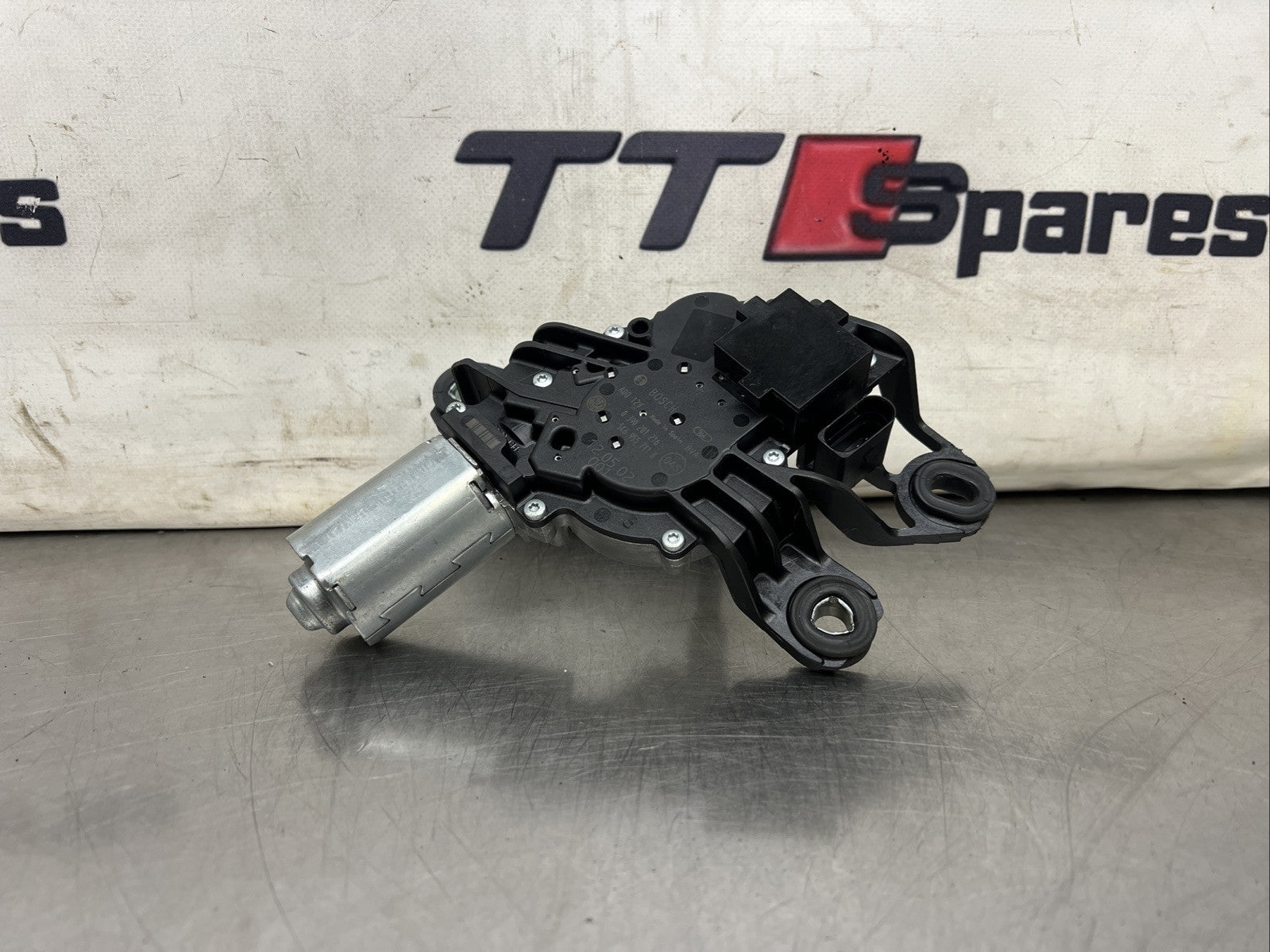 Vw Touran 1.6 Tdi Cayc 2010-2015 TAILGATE BOOT WIPER MOTOR REAR  5K6955711B