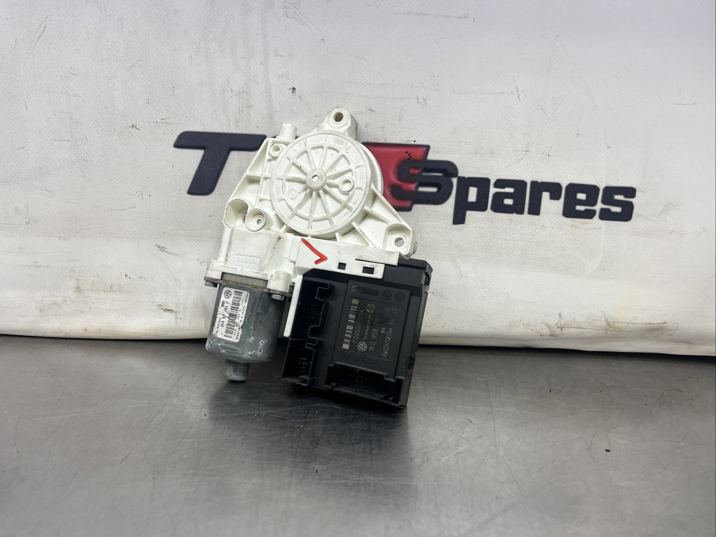 1K0959792G 2008 VW GOLF 1.9 S TDI 5DR (1K) MK5 BKC PASSENGER FRONT WINDOW MOTOR 