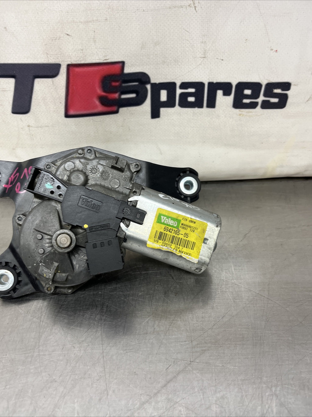 6942165 05 WS00001221 BMW X5 Series E70 Wiper Mechanism Motor Linkage FIRST  VAL