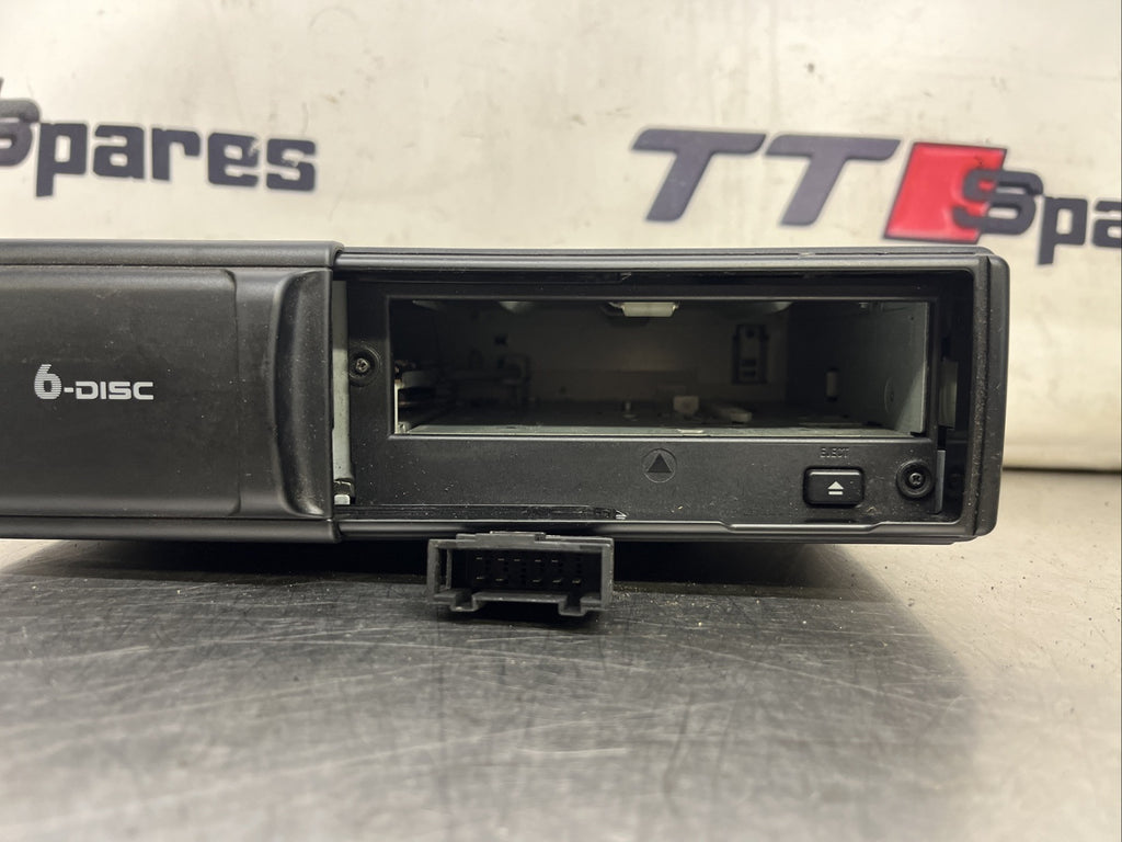 8N8035111C AUDI TT MK1 98-06 8N COUPE 6 DISC CD CHANGER MULTICHANGER & CASSETTE 