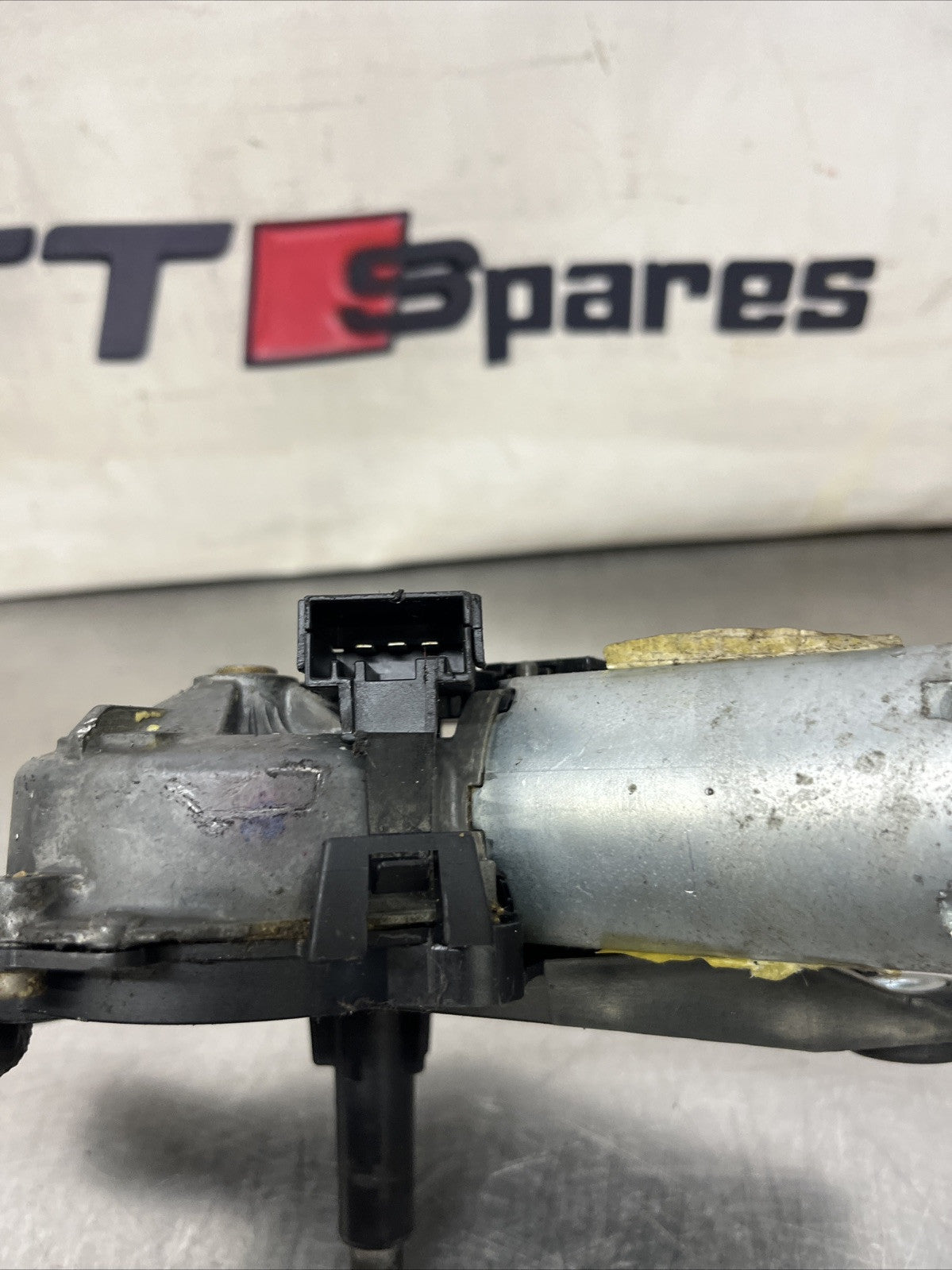 6942165 05 WS00001221 BMW X5 Series E70 Wiper Mechanism Motor Linkage FIRST  VAL
