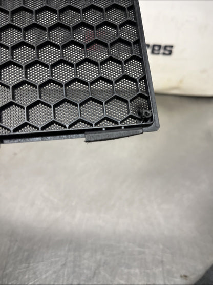 Audi TT 8N MK1 Left Nearside N/S Bose Speaker Grill Cover 8N0035419A Black