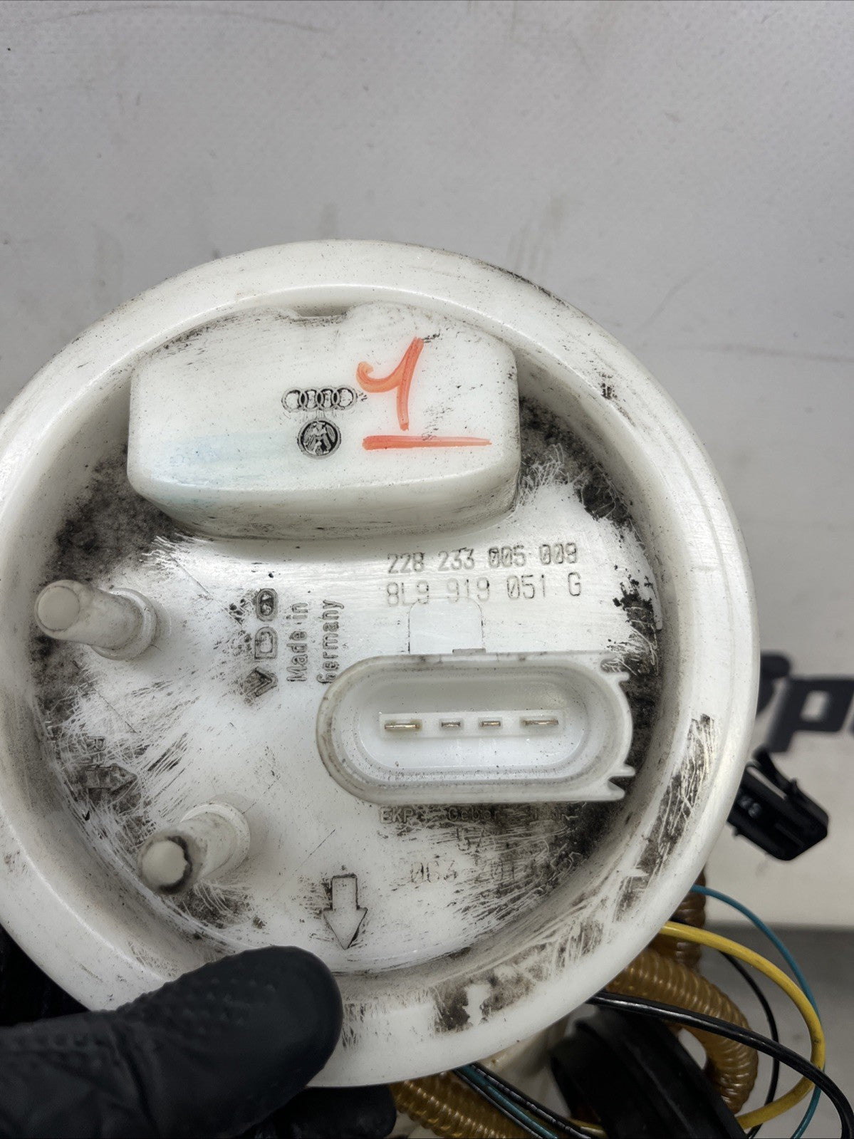 AUDI TT 8N QUATTRO IN TANK FUEL SENDER UNIT PUMP MAIN PART TWIN 8l9919051G V6