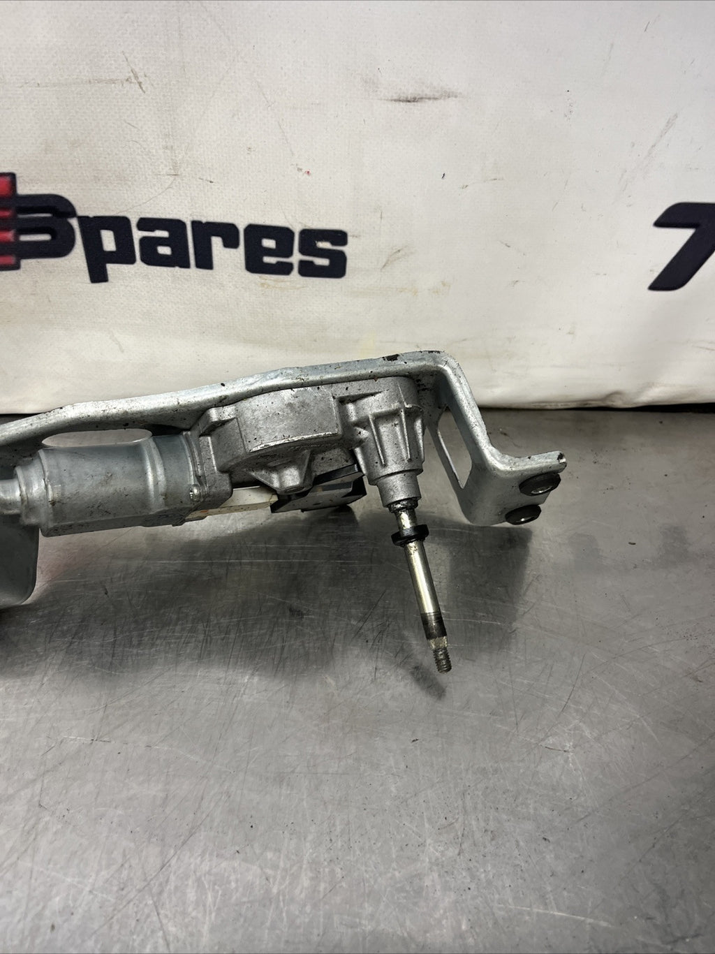 BMW 1 F20 M 135 i Rear Window Wiper Motor 7258532 18558210 2013