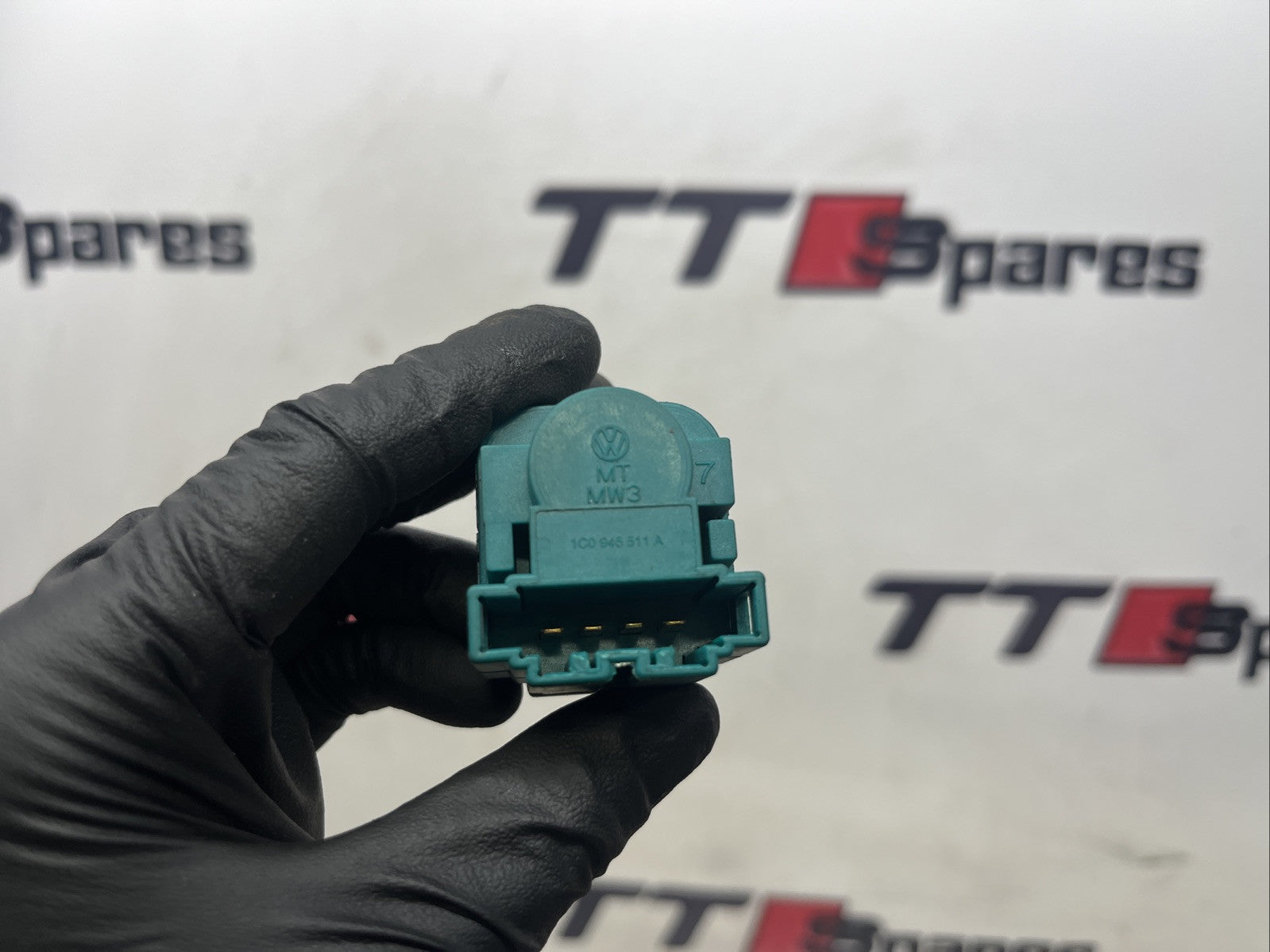 Audi TT 8N MK1 1998-2006 225 Quattro Brake Pedal Switch - Green  1C0945511A