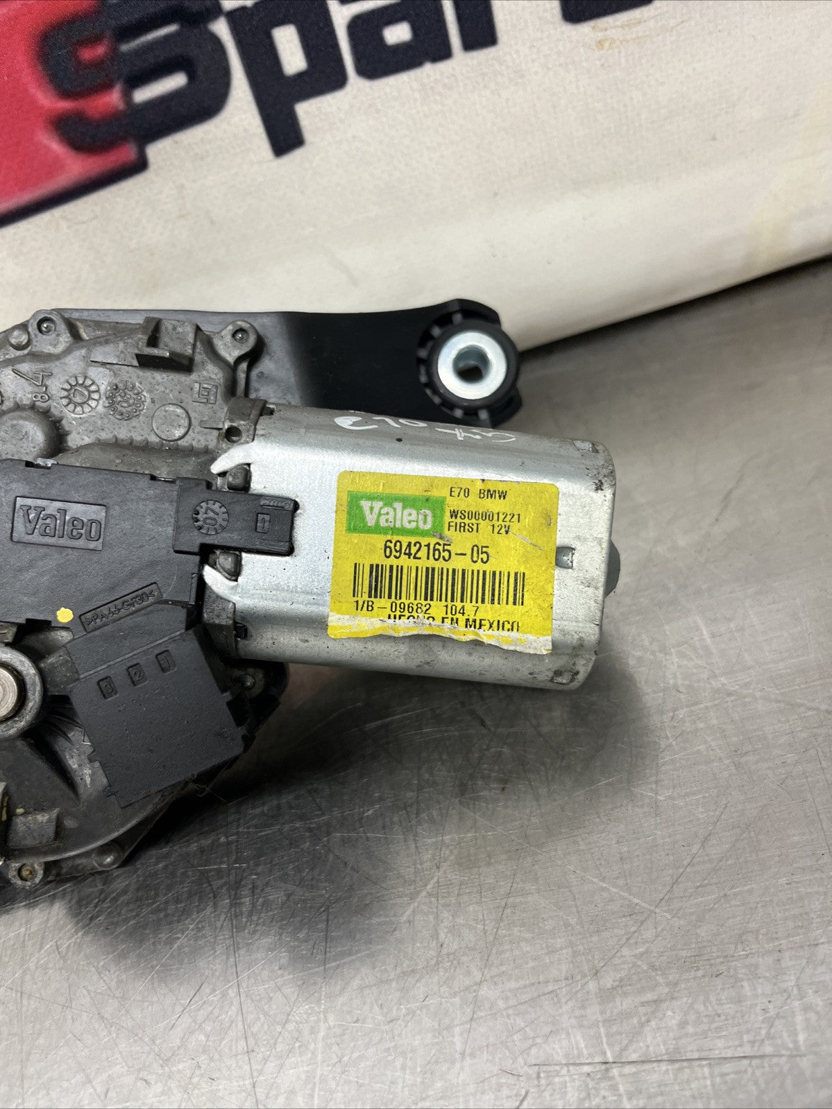 6942165 05 WS00001221 BMW X5 Series E70 Wiper Mechanism Motor Linkage FIRST  VAL