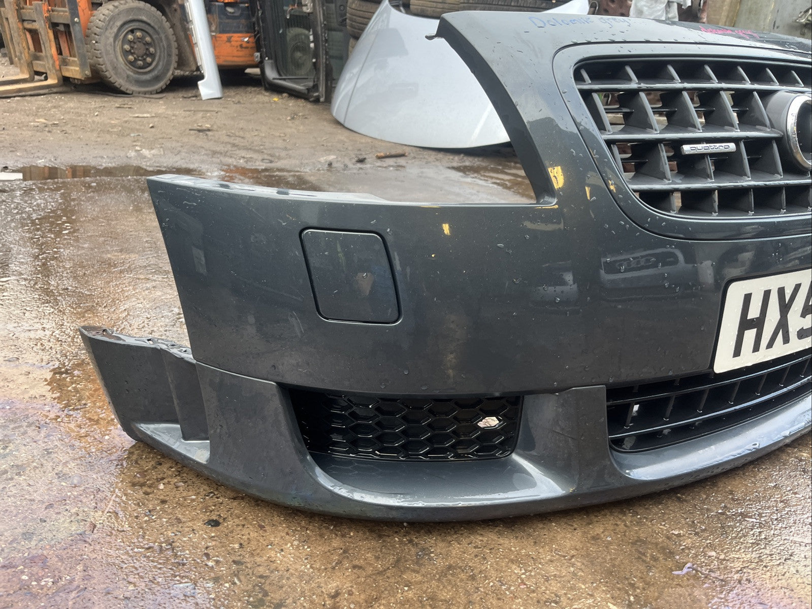 AUDI TT 8n mk1 3.2 V6 COMPLETE FRONT BUMPER + GRILLS WASHER JETS MAURITIUS BLUE