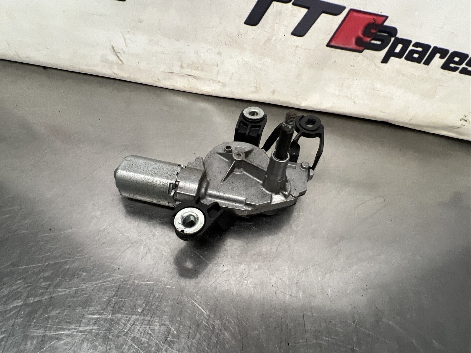 Vw Touran 1.6 Tdi Cayc 2010-2015 TAILGATE BOOT WIPER MOTOR REAR  5K6955711B